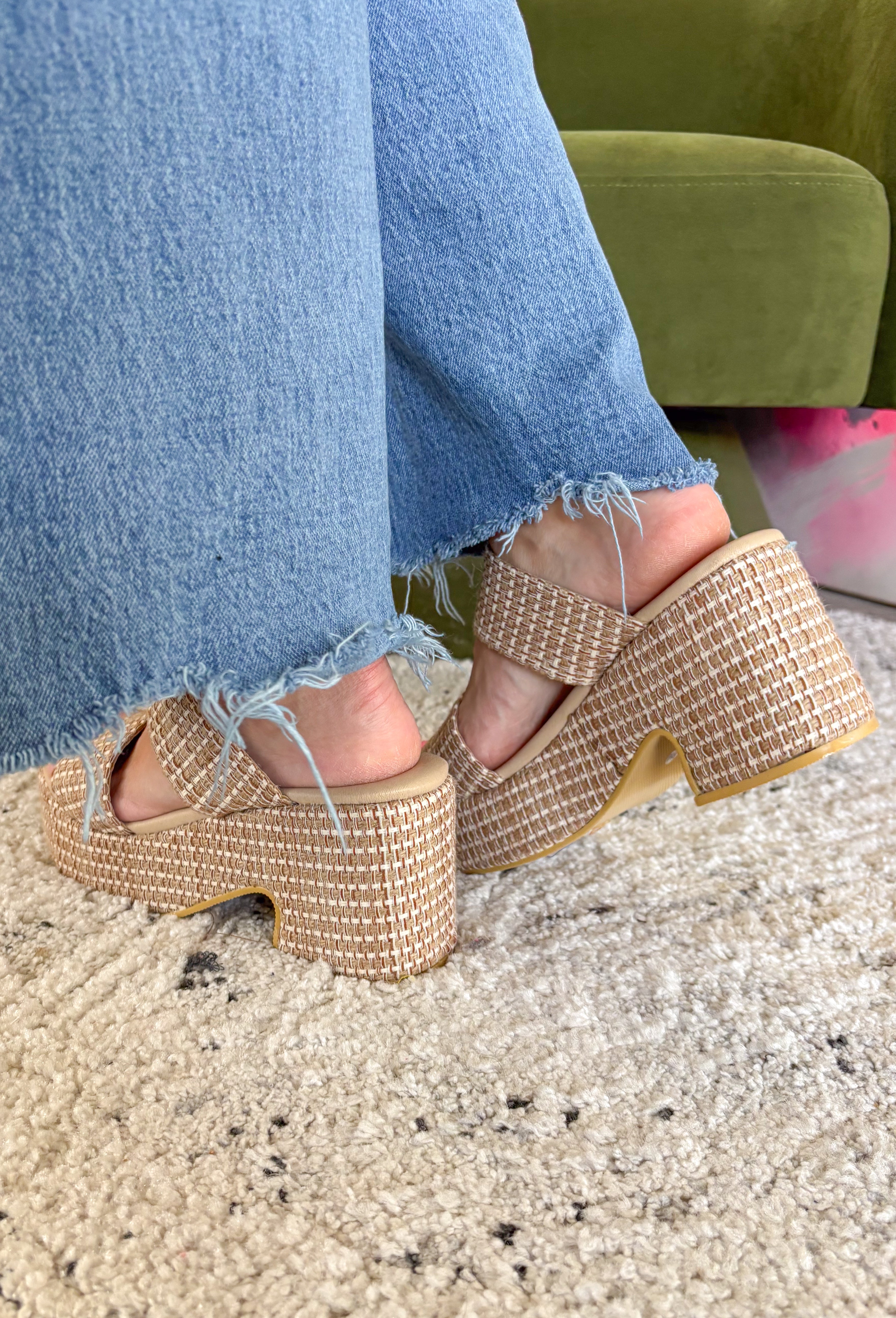 Made with braided raffia for enhanced texture, the Ocean Ave is a vegan block heel platform that pairs well with all things summer. You will find yourself reaching for these all season long!