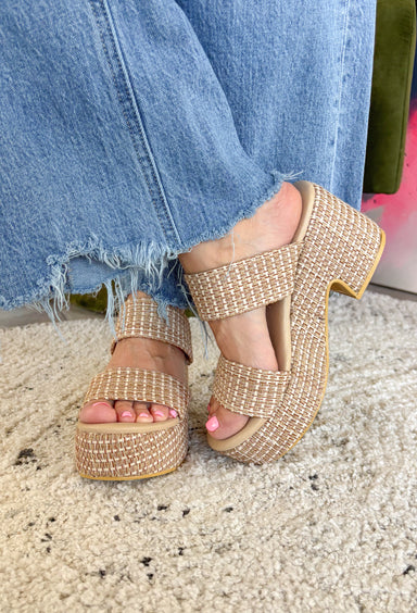 Made with braided raffia for enhanced texture, the Ocean Ave is a vegan block heel platform that pairs well with all things summer. You will find yourself reaching for these all season long!