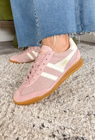 Fresh, versatile, and full of retro charm—Gola’s Tornado Zephyr is ready to take you through every season. This reimagined take on Gola’s best-selling Tornado silhouette features a woven crochet-style upper that feels light and unique. Designed in a chalk pink and off white colorway, it’s finished with a slight wedge gum sole that gives a subtle lift and a nod to vintage sneaker style