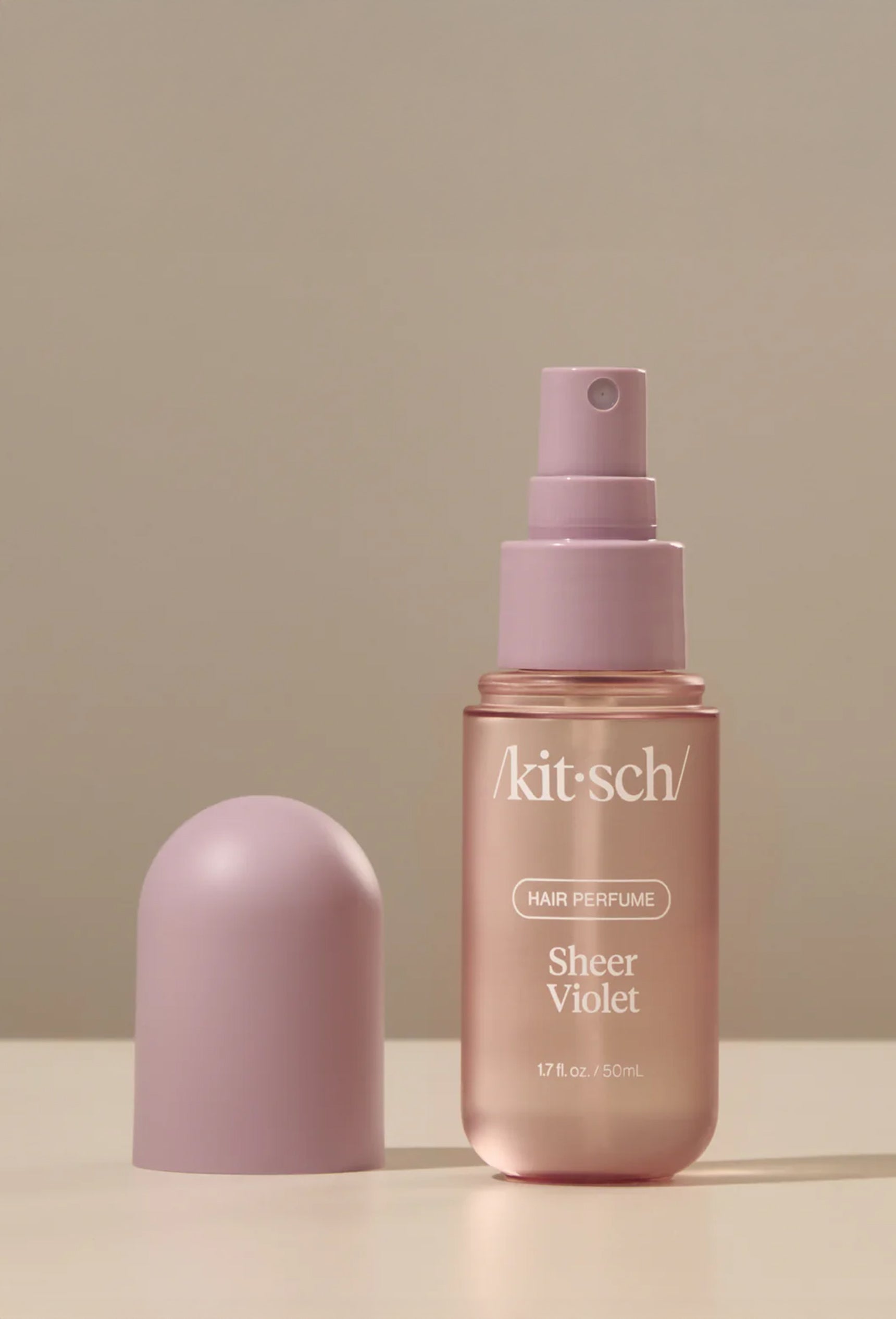 Meet your super-powered hair scent. Powered by a patented odor-eliminating technology, this Hair Perfume quickly refreshes your hair in between washes. This perfume features a perfect mix of&nbsp;raspberry, violet, and soft musk&nbsp;notes for a delicate yet decadent aroma.