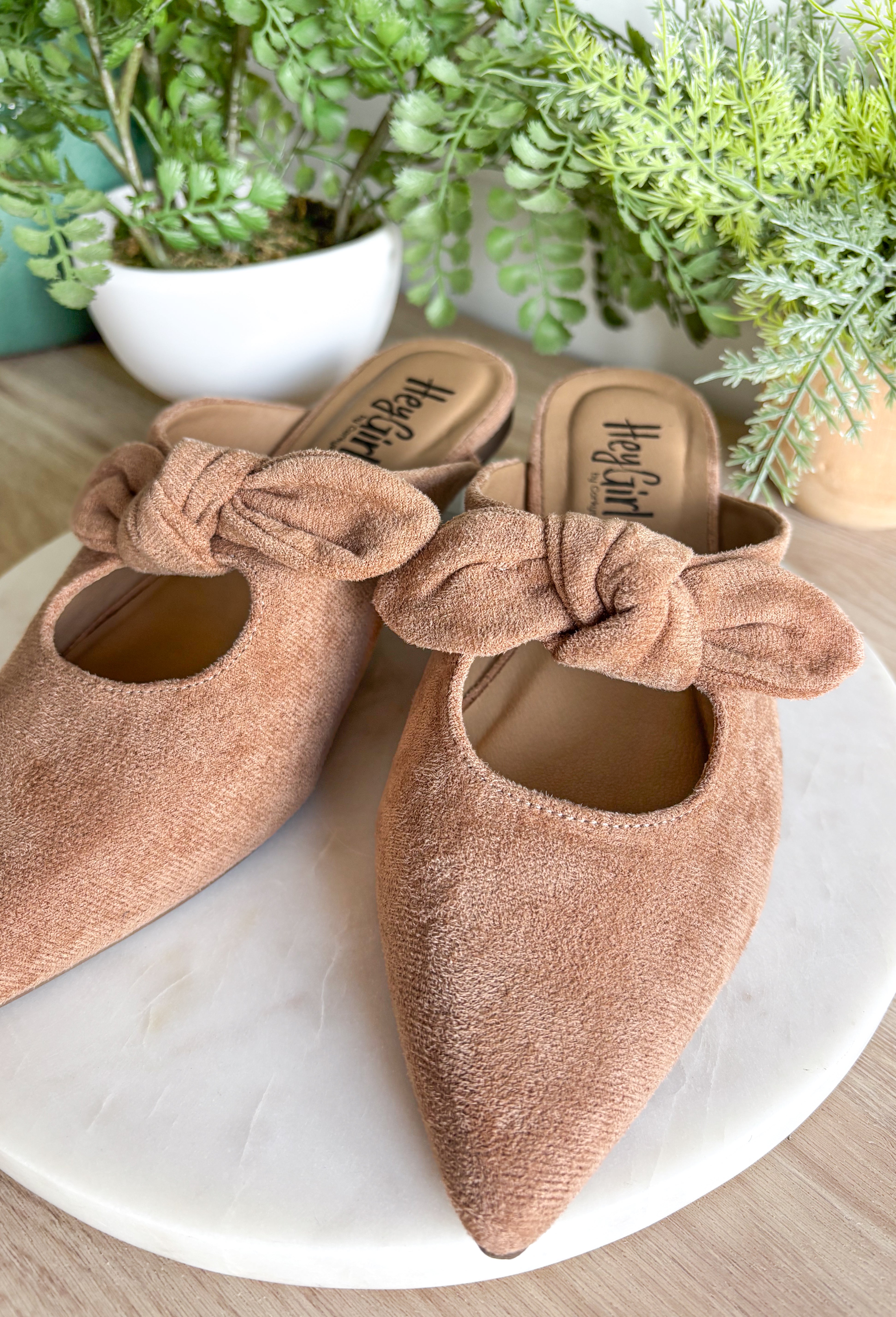 Knotty But Nice Camel Mule - Groovy's