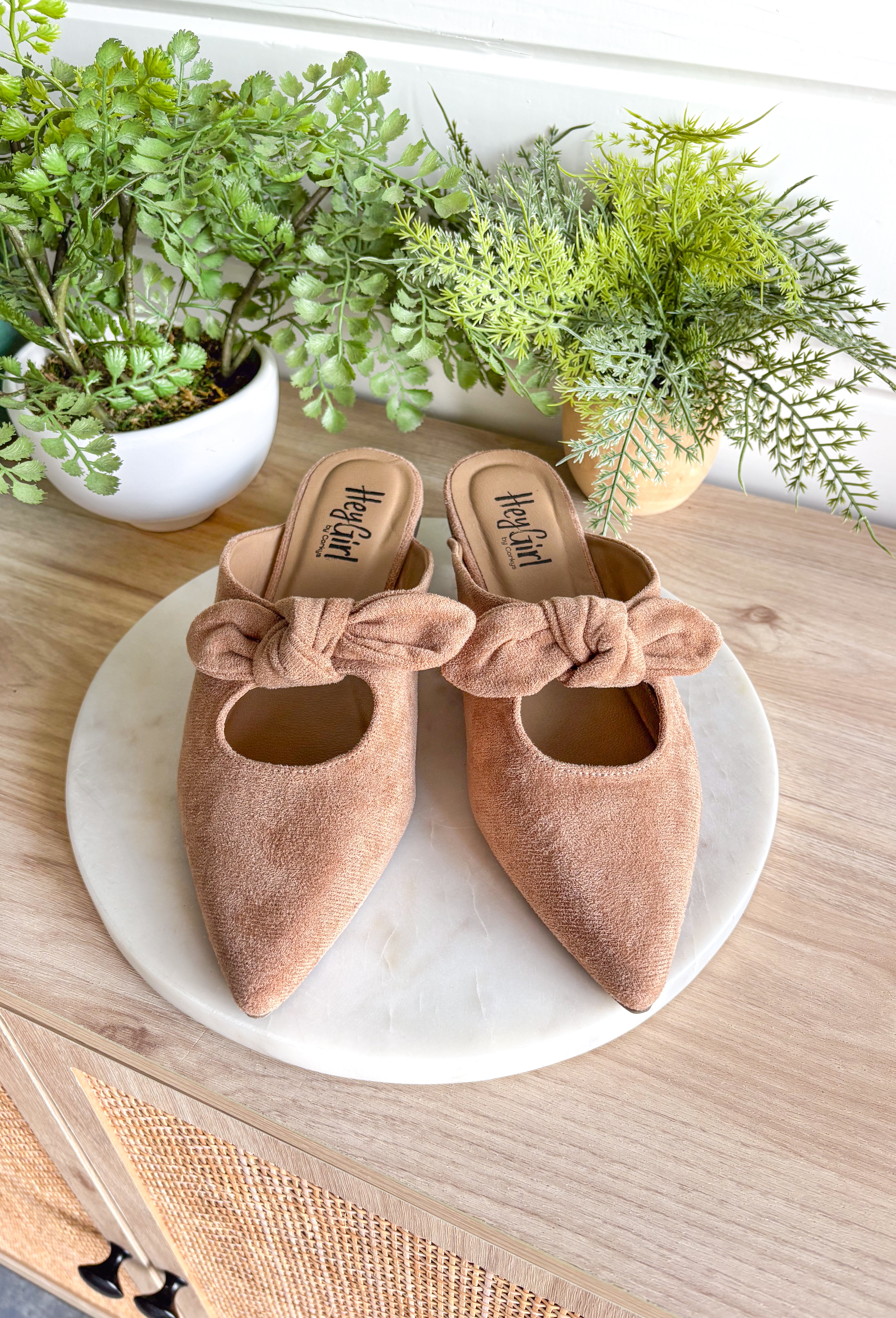 Knotty But Nice Camel Mule - Groovy's