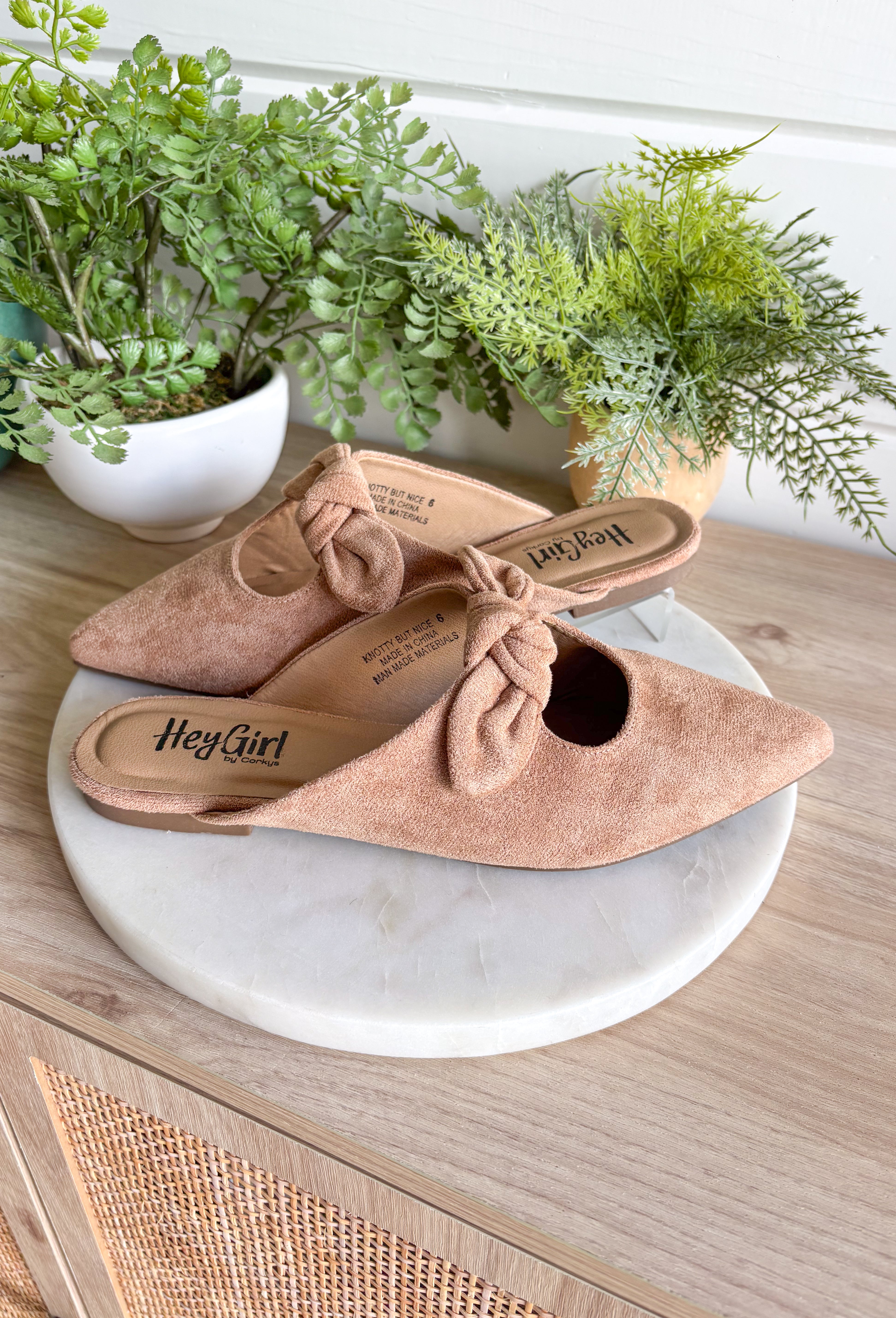 Knotty But Nice Camel Mule - Groovy's