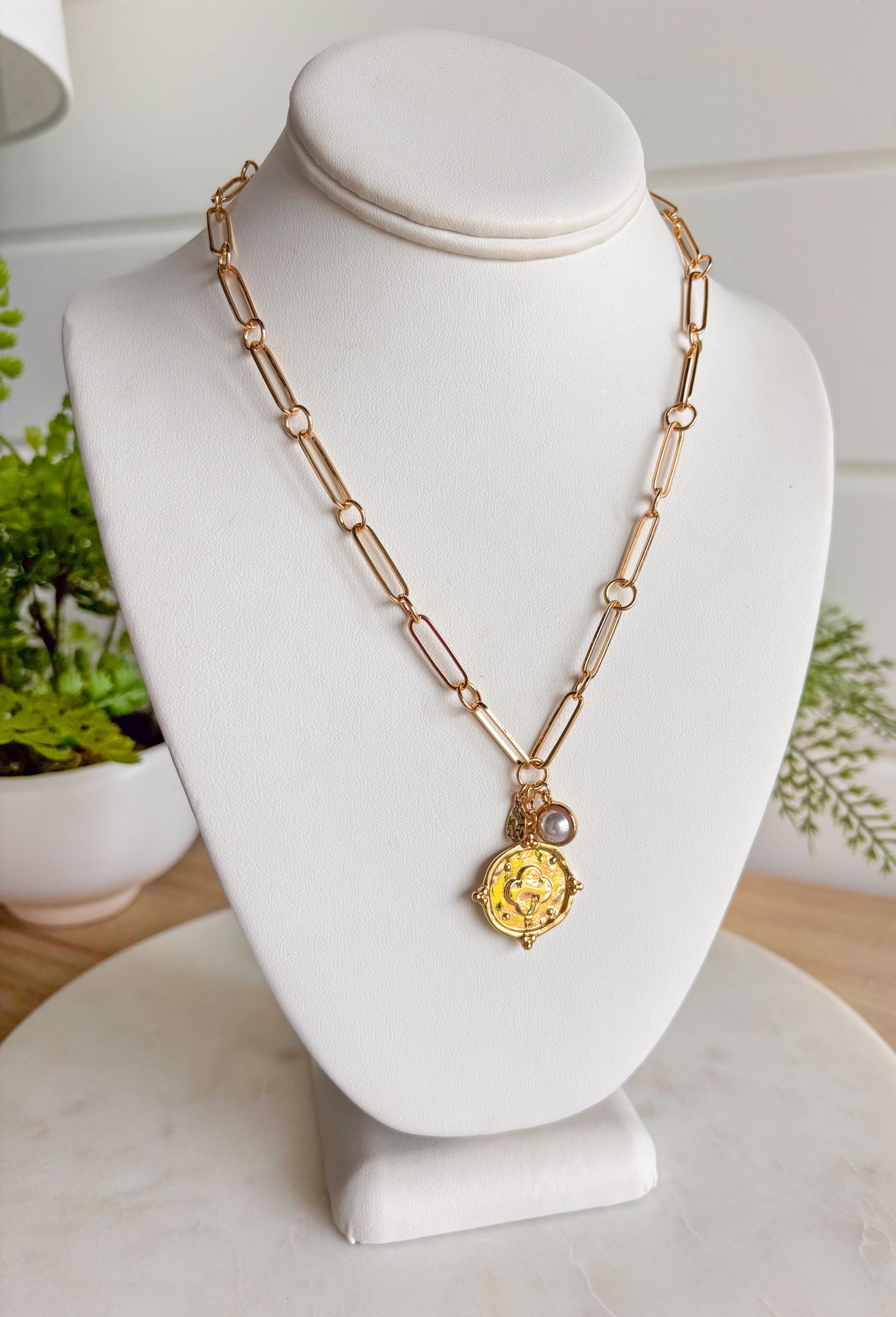 Start To Wonder Necklace - Groovy's