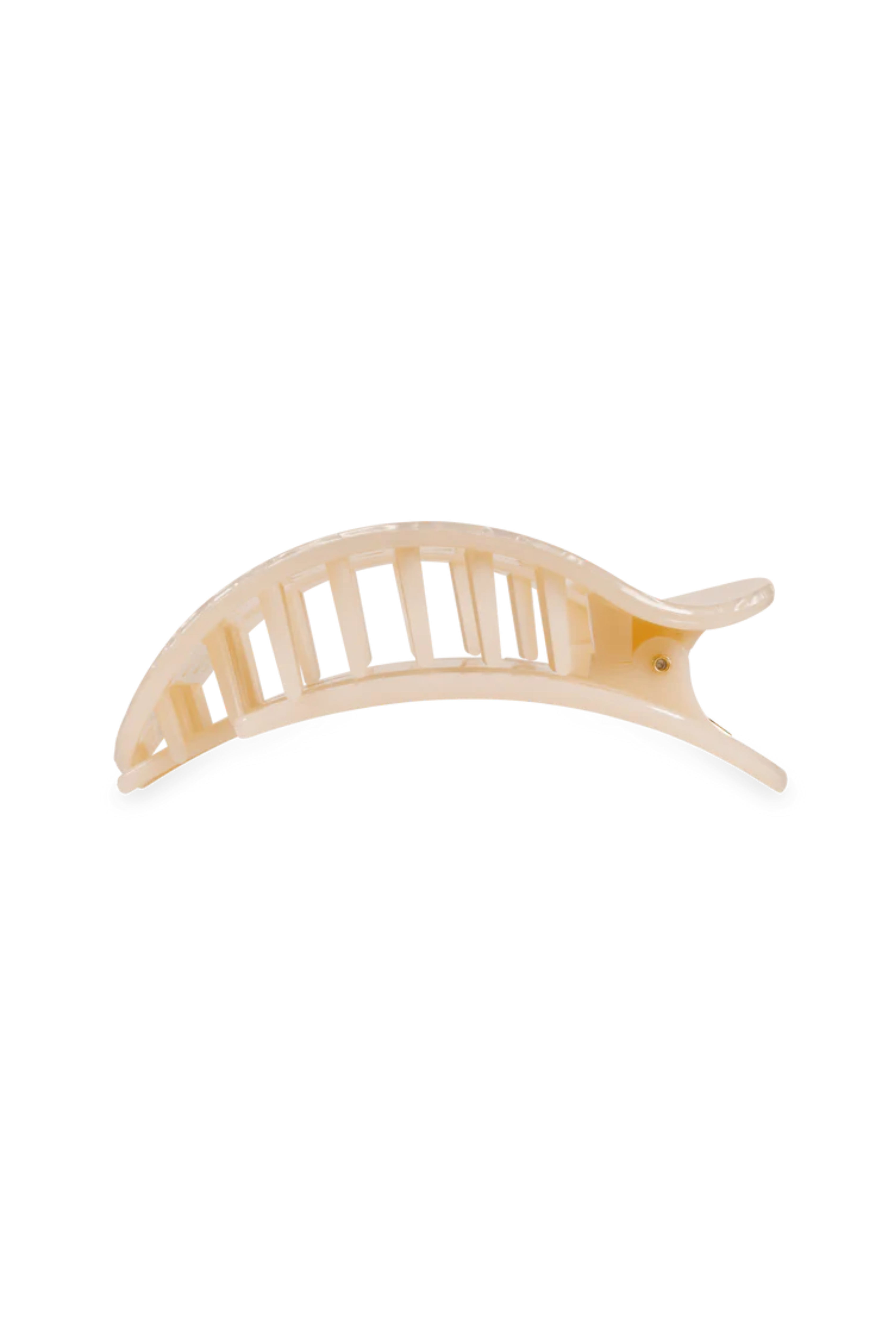 Lay flat and relax with the new&nbsp;TELETIES Soft Surf Medium Flat Round&nbsp;Hair Clip&nbsp;in Tan. This hair clip is designed to allow you to lay back flat, do yoga, or sit comfortably in a seat with a headrest, and it is made with the same material that is nearly unbreakable.
