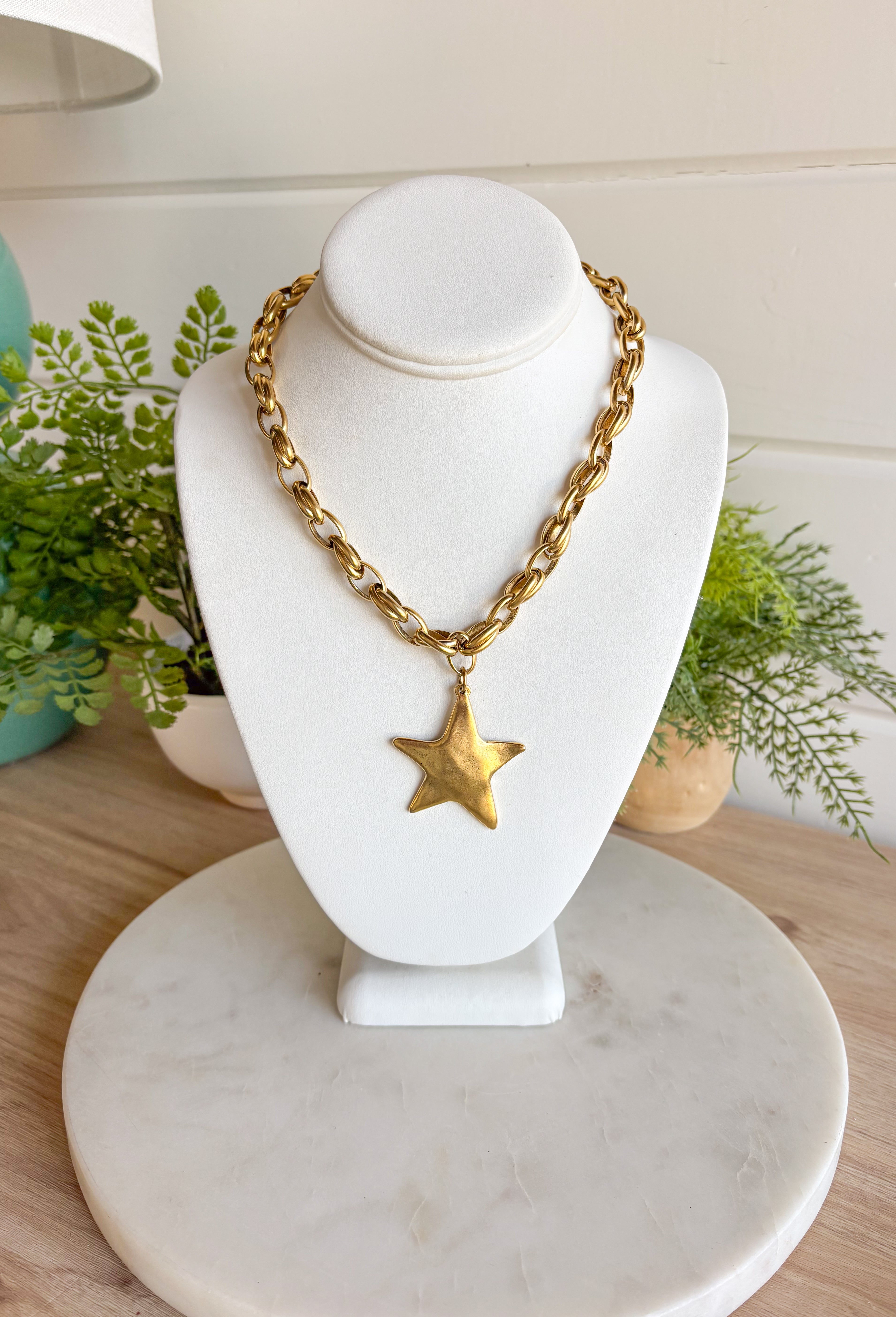 Bracha Star Shine Gold Necklace - Groovy's