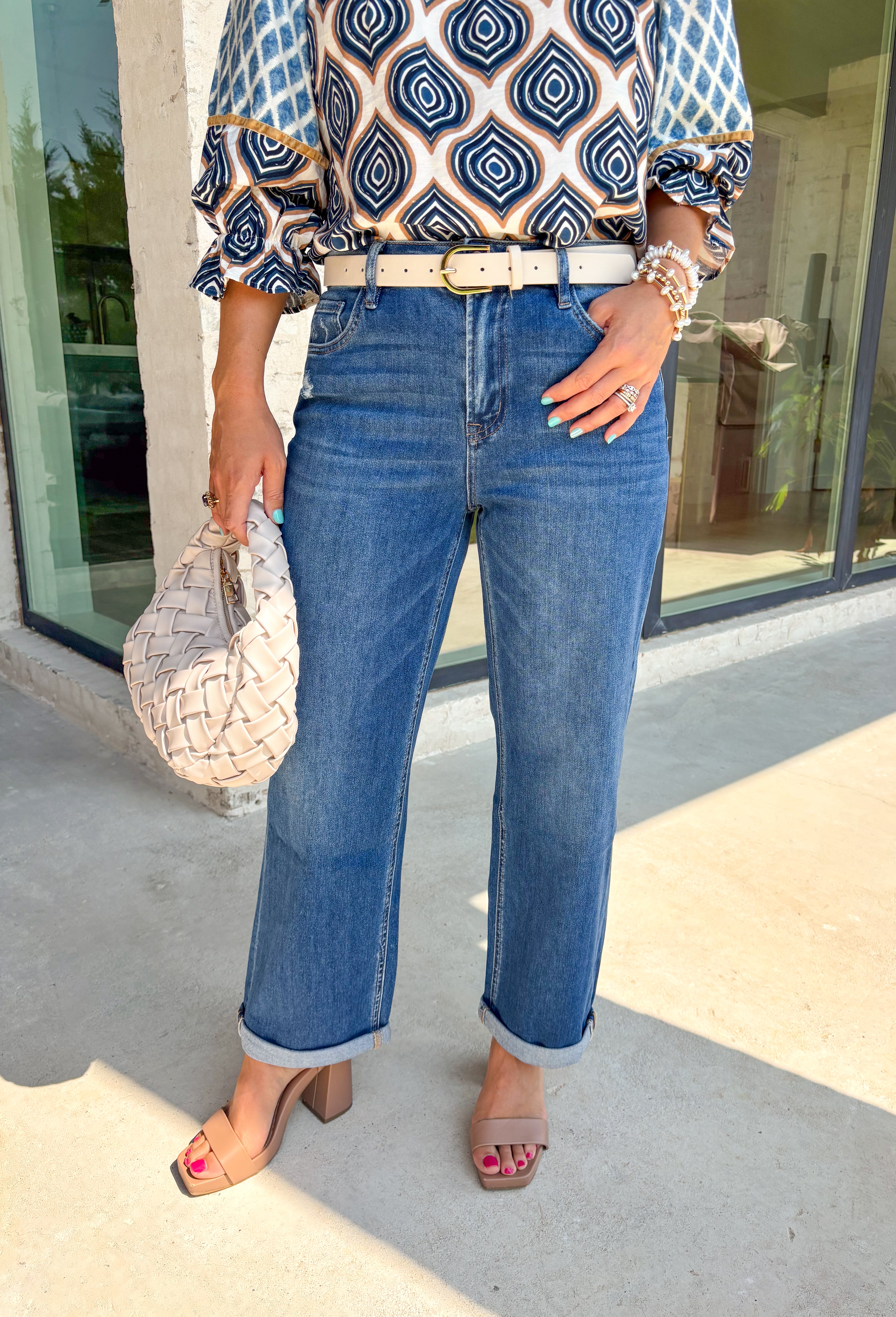 Easy, relaxed, and made for all-day wear—these medium wash high-rise baggy straight jeans from Vervet are the denim you’ll live in this fall. The high-rise fit flatters your shape, while the baggy straight leg keeps the vibe effortlessly cool. Cuff them at the bottom for a casual, laid-back look, or wear them long with chunky boots for a little extra edge. Soft with just the right amount of stretch, these jeans are ready for cozy sweaters, graphic tees, and everything in between.