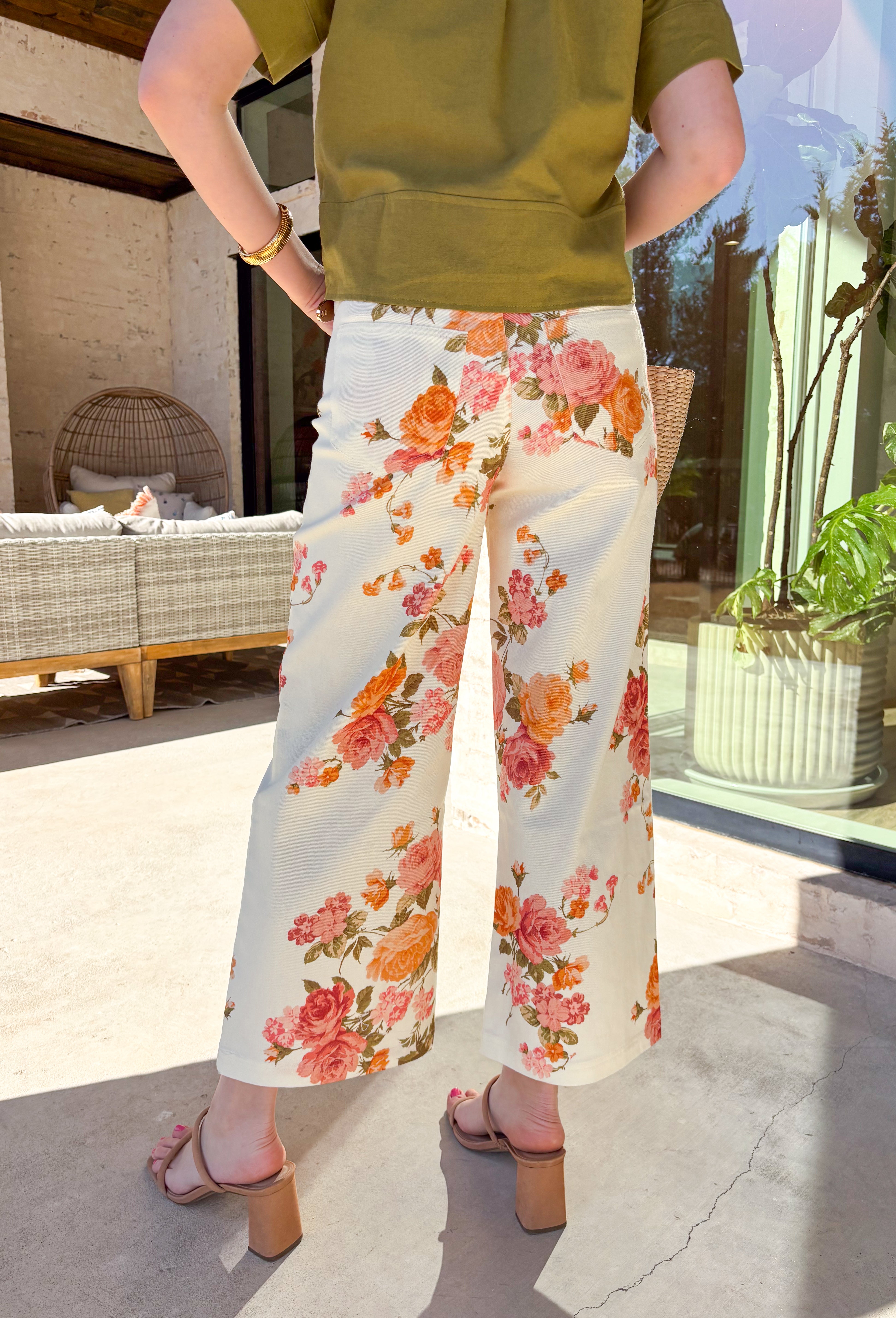 These ecru wide-leg floral pants by Entro are the perfect way to bring a little spring fun into your everyday denim lineup! With a ecru base and a pretty pink floral print (plus pops of green), they feel fresh, bright, and so easy to style. The wide-leg fit gives them that effortlessly cool silhouette, while the comfy stretch keeps them feeling good all day long.