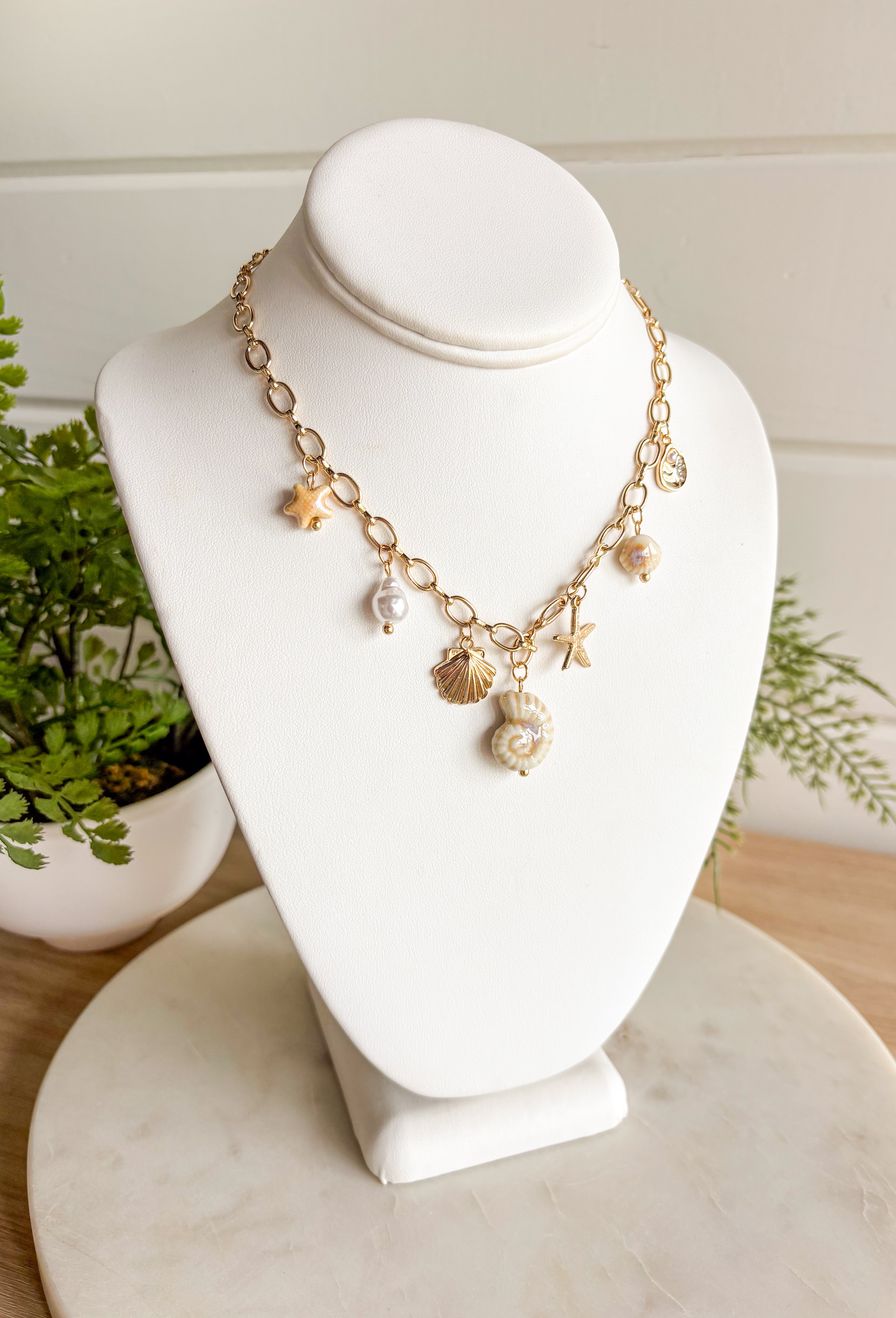 Seashells And Sunshine Necklace - Groovy's