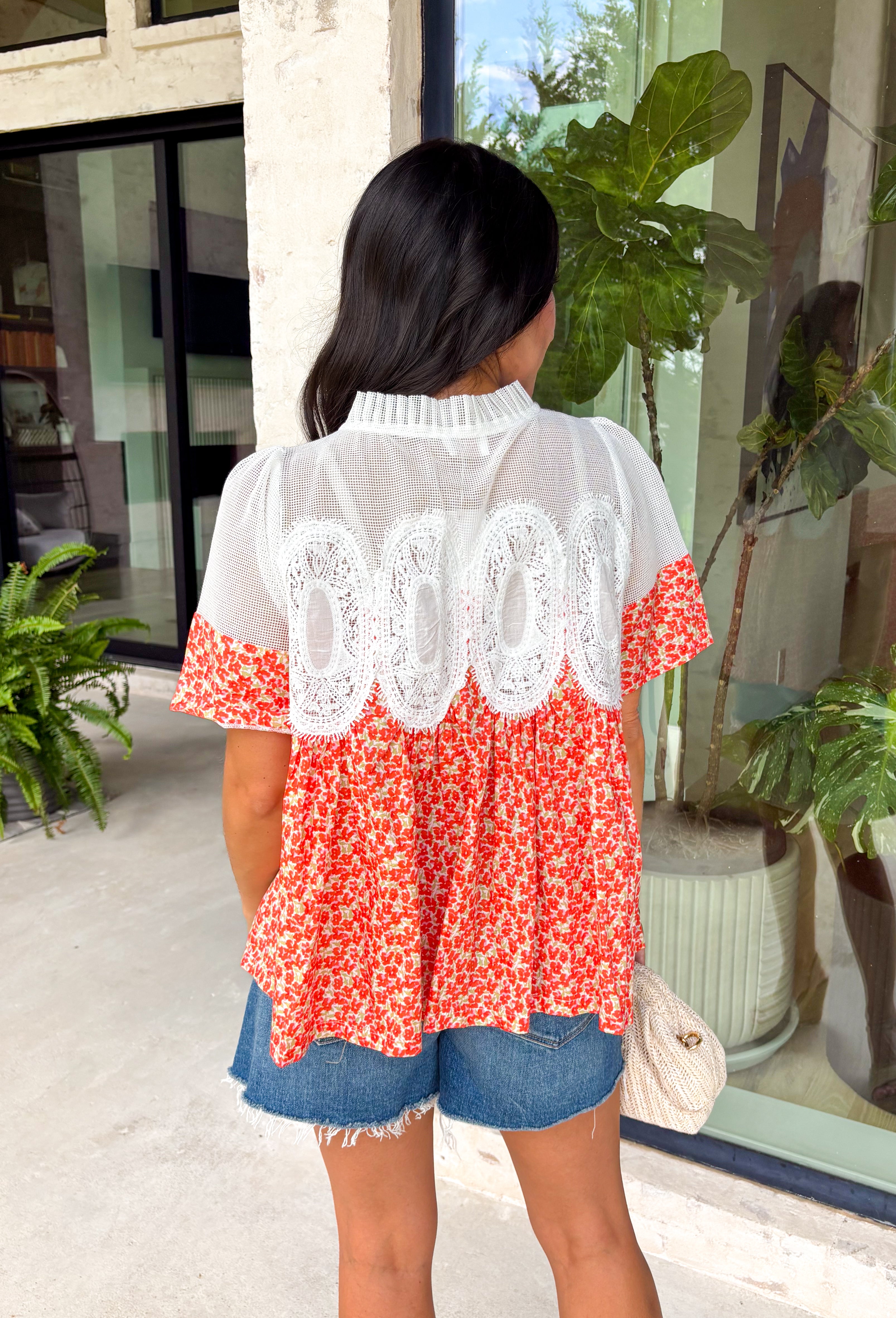 A little texture goes a long way! This short sleeve colorful floral print top by Fate combines soft cotton with airy mesh and delicate appliqué details for a unique, elevated twist on a classic top. Lightweight, breathable, and endlessly versatile, it’s the perfect piece to dress up or down, making it a year-round favorite.