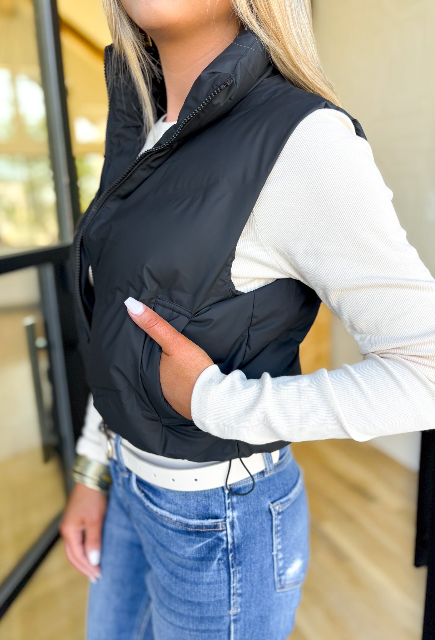 Raven Puffer Vest in Black