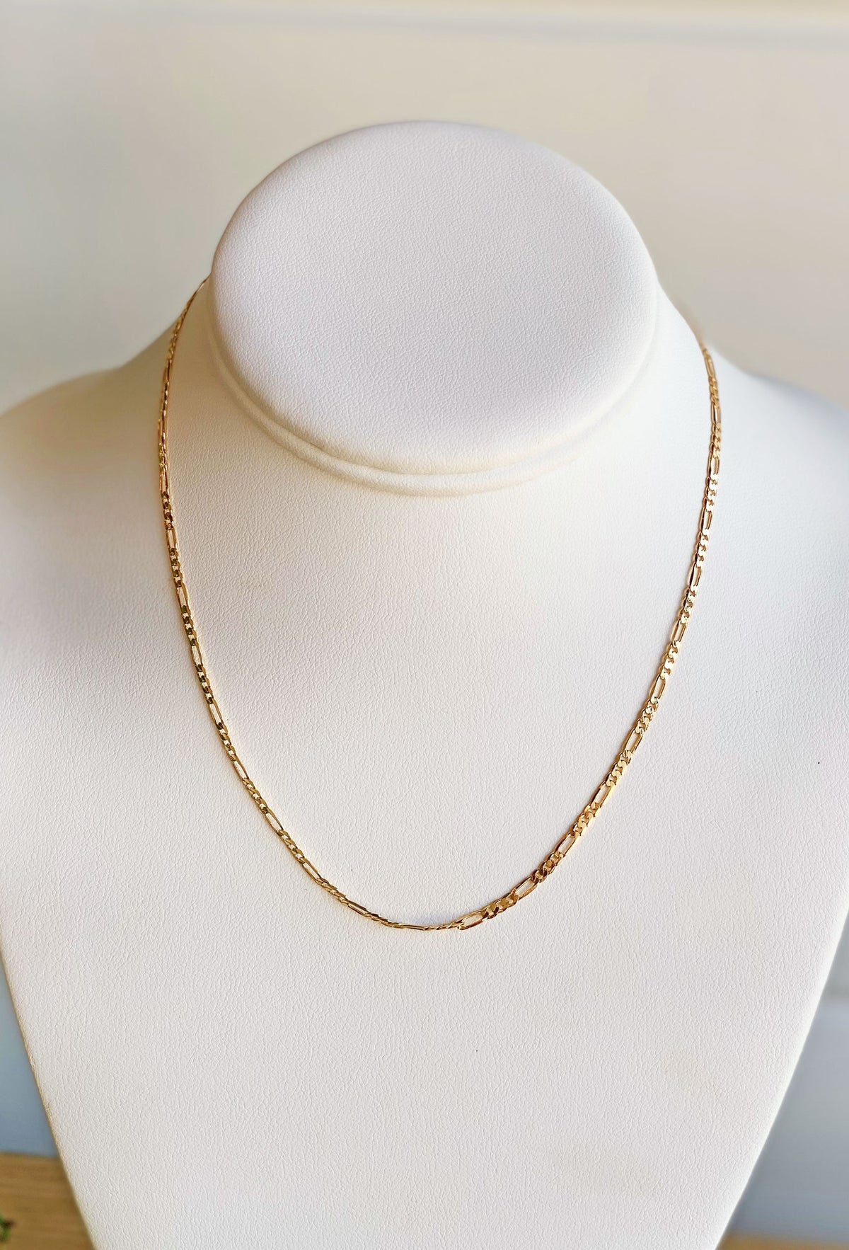 Columbus Textured Chain Link Necklace | Groovy's | Gold | Dainty Chain